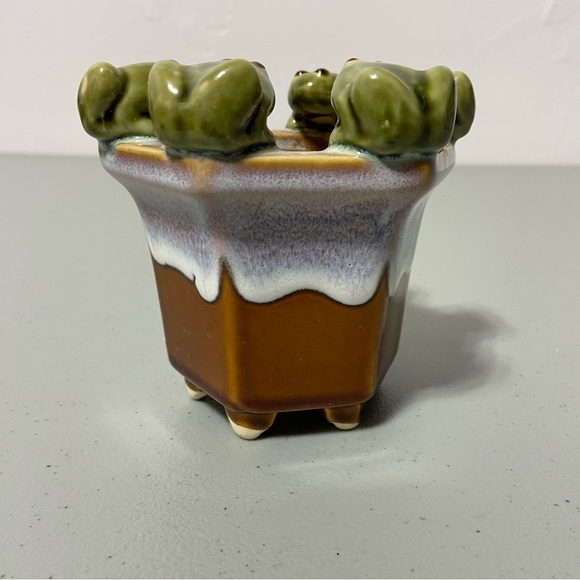 Frog Mini Planter Ceramic Home Decor Outdoor Garden - Picture 5 of 7
